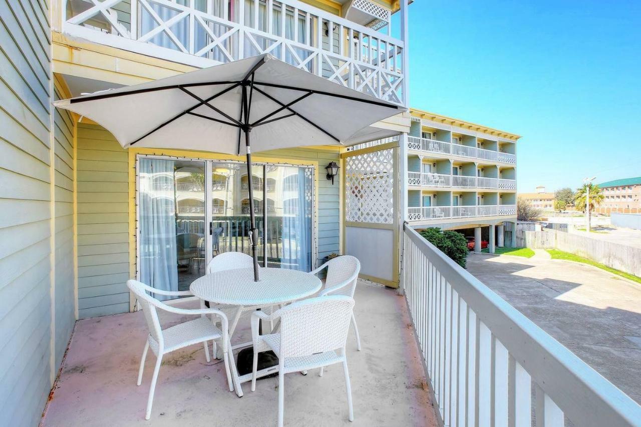 Deja Blue Galveston Exterior photo